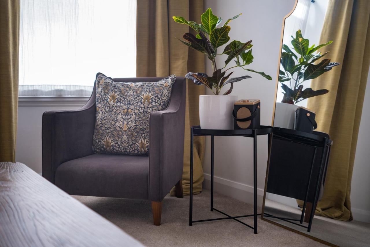 The Artists Loft - Luxury District With Private Parking *